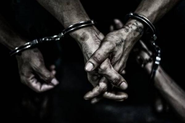 Seorang pemuda diamankan anggota kepolisian terkait pengedaran ganja di sekitar Pamulang. Bagaimana penangkapannya?
