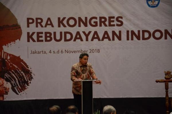Pelaksanaan Kongres Kebudayaan Indonesia (KKI) 2018 yang digelar pada Desember mendatang, dinilai kurang mendesak dan terkesan boros anggaran.