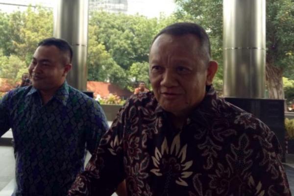 Mantan Sekretaris MA Nurhadi Abdurrachman memenuhi pemeriksaan penyidik KPK. Nurhadi diperiksa terkait kasus suap pengajuan peninjauan kembali (PK) pada Pengadilan Negeri (PN) Jakarta Pusat.