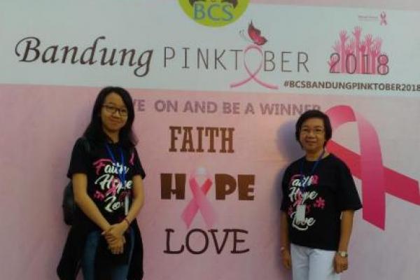 Survivor kanker payudara asal Bandung ini pernah merasakan kematian sudah sangat dekat saat anak-anaknya masih kecil.