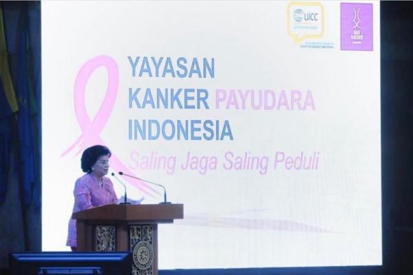 Linda Agum Gumelar menegaskan kanker payudara merupakan penyakit dengan angka kejadian tinggi, yang berkembang cepat tanpa rasa sakit, dan membutuhkan biaya tinggi untuk pengobatannya.