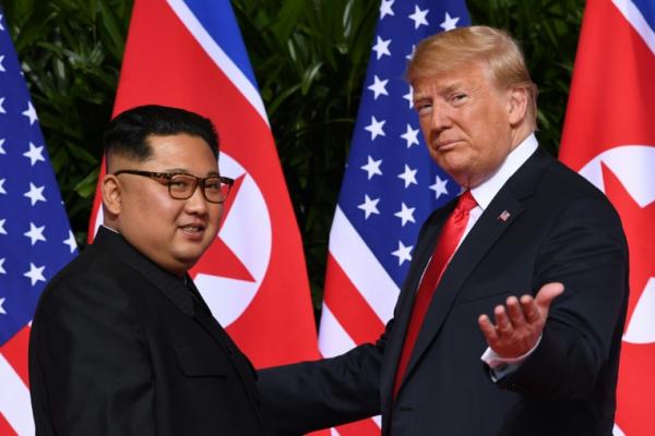 Pernyataan Trump muncul jelang pertemuan dengan pemimpin Korut Kim Jong Un minggu depan di Hanoi, Vietnam.