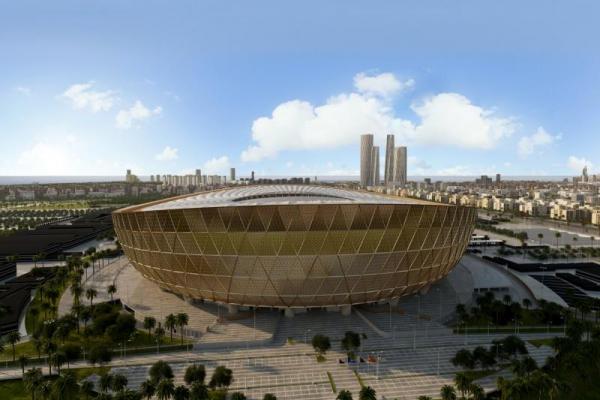 Stadion yang akan menjadi tuan rumah Piala Dunia 2022 itu menampung sekitar 80.000 kursi, sebagai saksi sejarah di tanah Qatar.