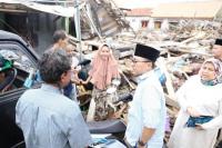 Zulkifli Hasan Sambangi Desa Terdampak Tsunami di Lampung Selatan