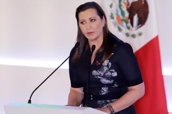 Martha Erika Alonso, Gubernur Puebla pusat dan suaminya Senator Rafael Moreno meninggal setelah helikopter mereka jatuh tidak jauh dari ibu kota negara bagian Puebla.