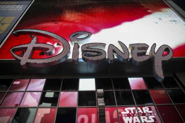 Perusahaan hiburan dan media The Walt Disney meraup pendapatan sebesar US$7,325 miliar atau Rp104,5 triliun di seluruh dunia, sepanjang 2018 lalu.