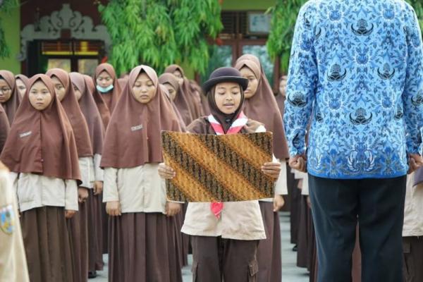 JPPI menyebut ada perlakuan yang tidak seimbang antara lembaga pendidikan madrasah dan sekolah di Indonesia.