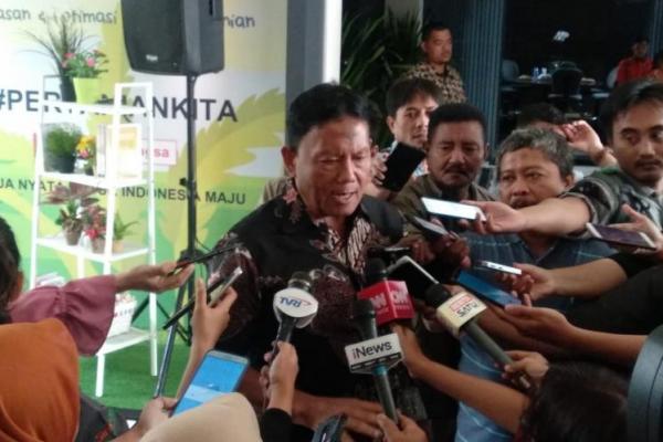 Direktorat Jenderal Tanaman Pangan Kementerian Pertanian, Sumardjo Gatot Irianto menilai produksi kedelai tanah air masih sangat sedikit.