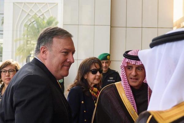 Menteri Luar Negeri AS Mike Pompeo mendesak Arab Saudi untuk mengikuti jejak Uni Emirat Arab (UEA) dan Bahrain untuk menormalisasi hubungan diplomatik dengan Israel.