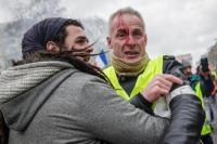 Demonstrasi Rompi Kuning Prancis Berakhir Ricuh