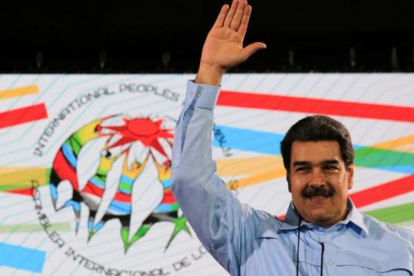 Maduro menuai kecaman regional karena mengusir keras upaya oposisi untuk membawa bantuan kemanusiaan.