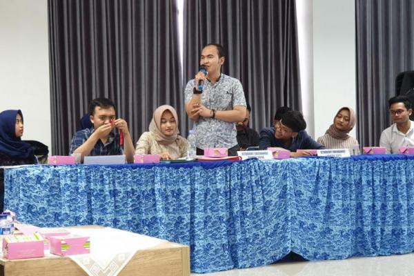 Civitas academica Fakultas Kedokteran Universitas Swadaya Gunung Jati (FK UGJ), Cirebon, Jawa Barat baru saja mengadakan acara penyambutan mudik lima mahasiswa FK UGJ, yang selesai
