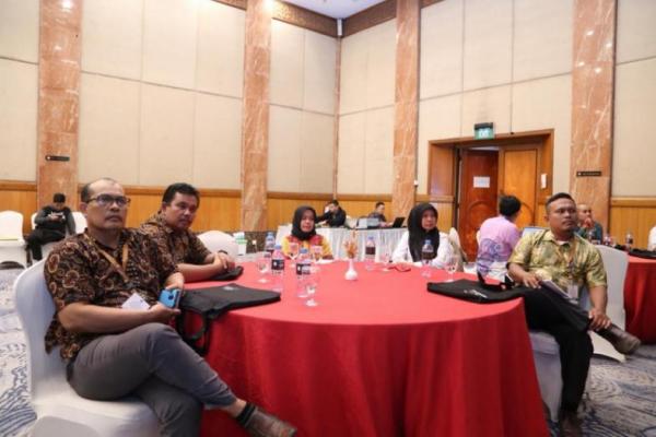 Kementerian Ketenagakerjaan menggelar Forum Dialog Ketenagakerjaan Internasional Bidang Hubungan Industrial di Pekanbaru, Riau sealama tiga hari (13-15 Februari 2019).