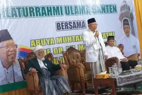 Sejumlah ulama di Banten memberikan dukungan penuh kepada pasangan capres-cawapres nomor urut 01, Jokowi-Ma`ruf Amin dalam kontestasi Pilpres 2019.