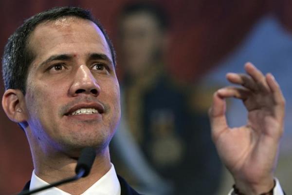 Pemimpin oposisi itu menyatakan akan mengevaluasi semua opsi untuk menggulingkan Presiden Maduro.