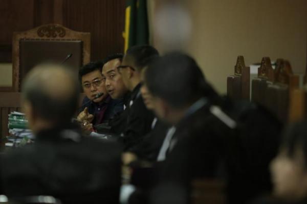 Mudzakir berpandangan, KPK cenderung pada keterangan satu saksi yakni mantan Sekretaris PT Gajendra Adhi Sakti Dina Soraya Putranto.