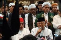 Para Ulama dan Habaib dari Aceh Hingga Papua Doakan KH Ma`ruf Jelang Debat