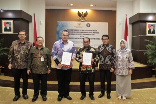 Kementerian Koperasi dan UKM bersinergi dan berkolaborasi dengan Institut Pertanian Bogor (IPB) dalam pemberdayaan koperasi dan UMKM di Indonesia