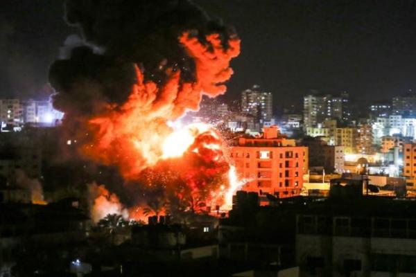 Gencatan senjata yang dilaporkan itu terjadi tak lama setelah beberapa roket ditembakkan dari Jalur Gaza ke Israel pada Senin malam.