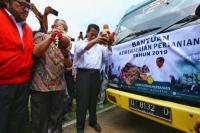 Salurkan Bantuan Rp27 Miliar, Kementan Ajak Cirebon Tebar Bibit Unggul