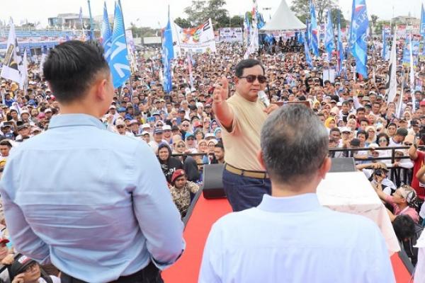 Calon Presiden nomor urut 02, Prabowo Subianto meminta kepada seluruh rakyat Indonesia agar tidak memilih pemimpin ibarat beli kucing dalam karung.