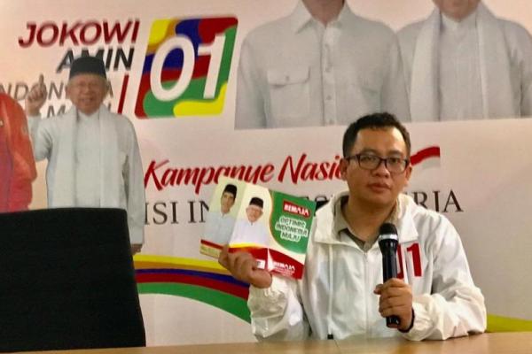“TKN menyambut baik adanya _call center_ Relawan Millenial Jokowi-Ma’ruf. Ini adalah kerjaan relawan yang lebih konkret dan spesifik,” sambut Ario.