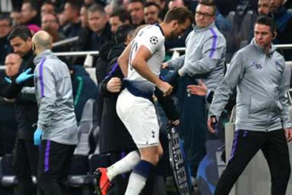 Pelatih kepala Tottenham Hotspur, Jose Mourinho mengatakan bahwa pemulihan Harry Kane dari operasi pada cedera hamstring akan lebih baik dari yang diharapkan 