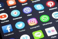 Instagram, Facebook, WhatsApp "Error" Siang Ini