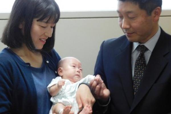 Ryusuke Sekiya dilahirkan melalui operasi caesar darurat, setelah 24 minggu dan lima hari kehamilan karena ibunya Toshiko mengalami hipertensi.