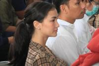 Wajah Cantik Atiqa Hasiholan di Pengadilan Bikin "emak-emak" Baper