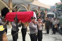 Pemakaman Anggota Polri yang Wafat Saat Mengamankan Pemilu 2019