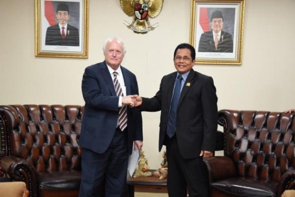 Sekretaris Jenderal DPR RI menjalin kerja sama dengan United States-Indonesia Society (USINDO) dalam rangka penguatan kapasitas building.