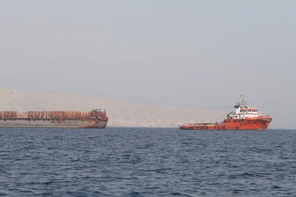Pernyataan itu mengatakan kapal-kapal tersebut berada di dekat perairan teritorial negara itu di Teluk Oman, di sebelah timur pelabuhan Fujairah.