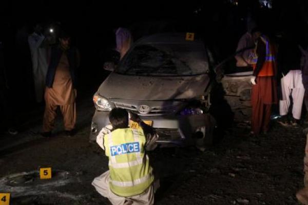 Empat petugas kepolisian tewas dalam ledakan bom di Quetta, ibu kota Baluchistan, Senin (13/05) malam. Ledakan itu juga melukai sekitar 10 lainnya, termasuk warga sipil.