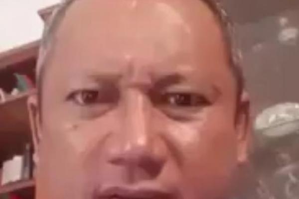 Iwan Adi Sucipto yang bicara keras di video viral adu domba TNI-Polri langsung meminta maaf kepada masyarakat atas apa yang diungkapkannya.