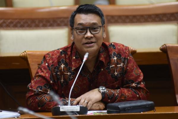 Komisi XI DPR RI menyetujui Rencana Anggaran Tahunan Bank Indonesia (RATBI) 2021, dengan komponen anggaran penerimaan operasional sebesar Rp 27,75 triliun dan anggaran pengeluaran operasional sebesar Rp 12,23 triliun.