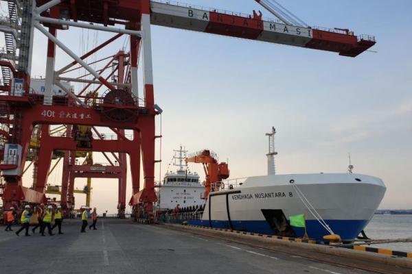 Kapal KM Kendhaga Nusantara 8 telah diberangkatkan dari pelabuhan pangkal Tanjung Perak menuju Fak-Fak.