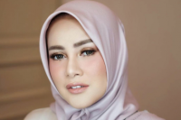 Olla Ramlan Ubah Penampilan di Bulan Ramadan