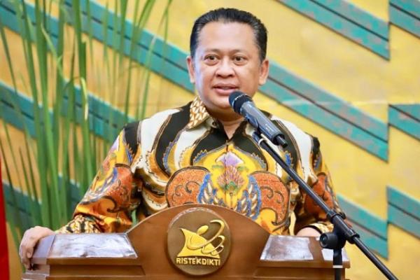 Ketua DPR RI Bambang Soesatyo mengingatkan efek perang dagang Amerika dan China harus diwaspadai, khususnya bagi generasi milenial Indonesia.