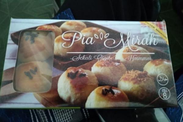 Pemasaran produk kue pia ini sudah tersebar di berbagai Daerah seperti Sulsel, Palu, Kendari, Ambon, Papua, Marowali dan Makassar.