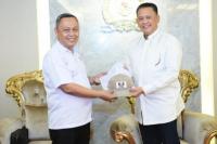 Ketua DPR Dorong PSSI Segera Pilih Ketum Definitif