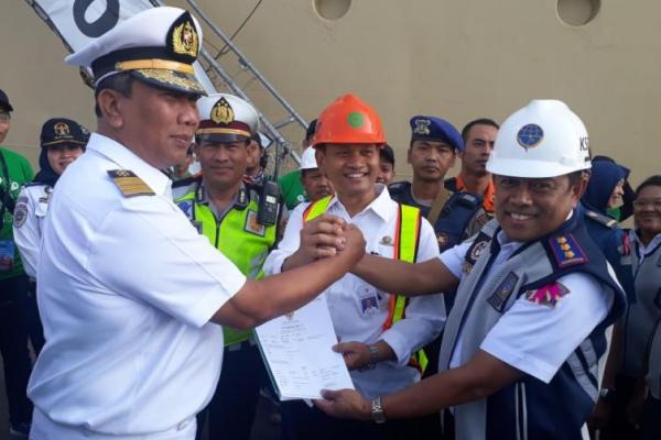 KM Dobonsolo akan diberangkatkan dari Pelabuhan Tanjung Emas Semarang pada tanggal 10 dan 12 Juni 2019.