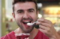 Konsumsi Yogurt Bisa Cegah Kanker Usus Besar pada Pria
