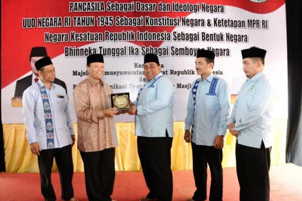 Di hadapan anggota Badan Komunikasi Pemuda Remaja Masjid Indonesia (BKPRMI), ratusan anak dhuafa, serta jamaah Masjid Istiqal, Jakarta, 28 Juni 2019