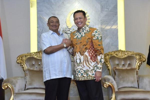 Ketua Dewan Pakar Partai Golkar Sumut Syamsul Arifin secara terbuka mendukung pencalonan Ketua DPR Bambang Soesatyo (Bamsoet) sebagai Ketua Umum Partai Golkar periode 2019-2024.