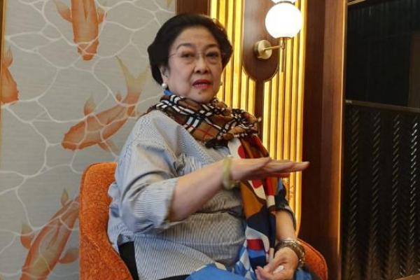 Megawati mengaku saat ini sedang fokus menghadapi kongres PDIP yang rencananya digelar 8-10 Agustus 2019 di Bali.