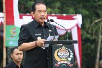 Wagub Cok Ace Harapkan Kemanunggalan TNI dengan Masyarakat Percepat Pembangunan Desa