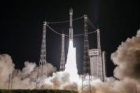 Roket Vega Pembawa Satelit UEA Jatuh