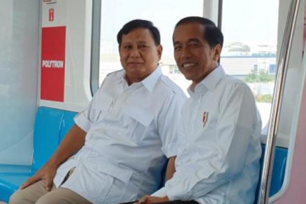 Prabowo telah menyampaikan kepada seluruh anggota Fraksi Partai Gerindra bahwa usulan pemindahan ibu kota sudah menjadi usulan rencana jangka panjang yang menjadi usulan Gerindra sejak 2014.