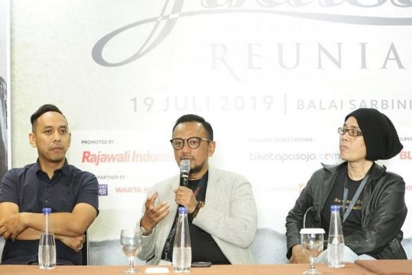 Promotor musik Jikustik Reunian yakin kalau konser grup band tersebut akan mencabik-cabik penonton di Jakarta besok. Seperti apa konsepnya?